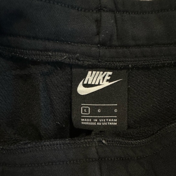 Black Nike Sweatpants - Picture 4 of 4